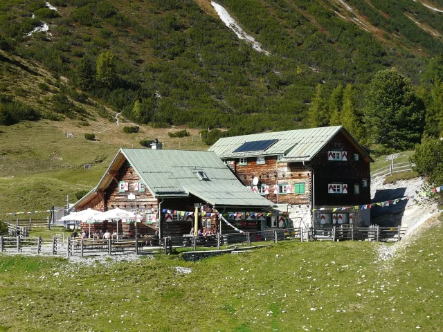 Südwiener Hütte